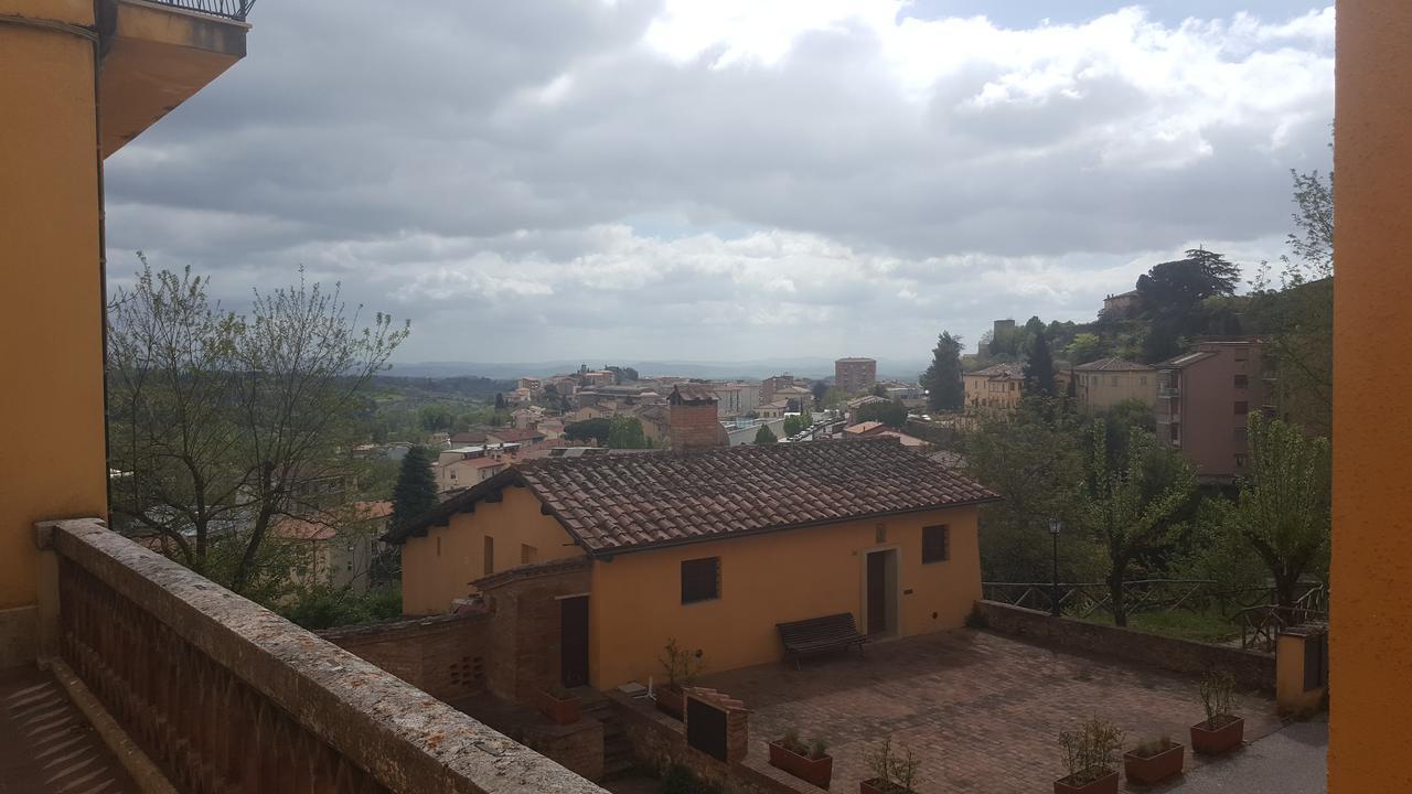 Alfredo'S House Apartment Siena Exterior photo